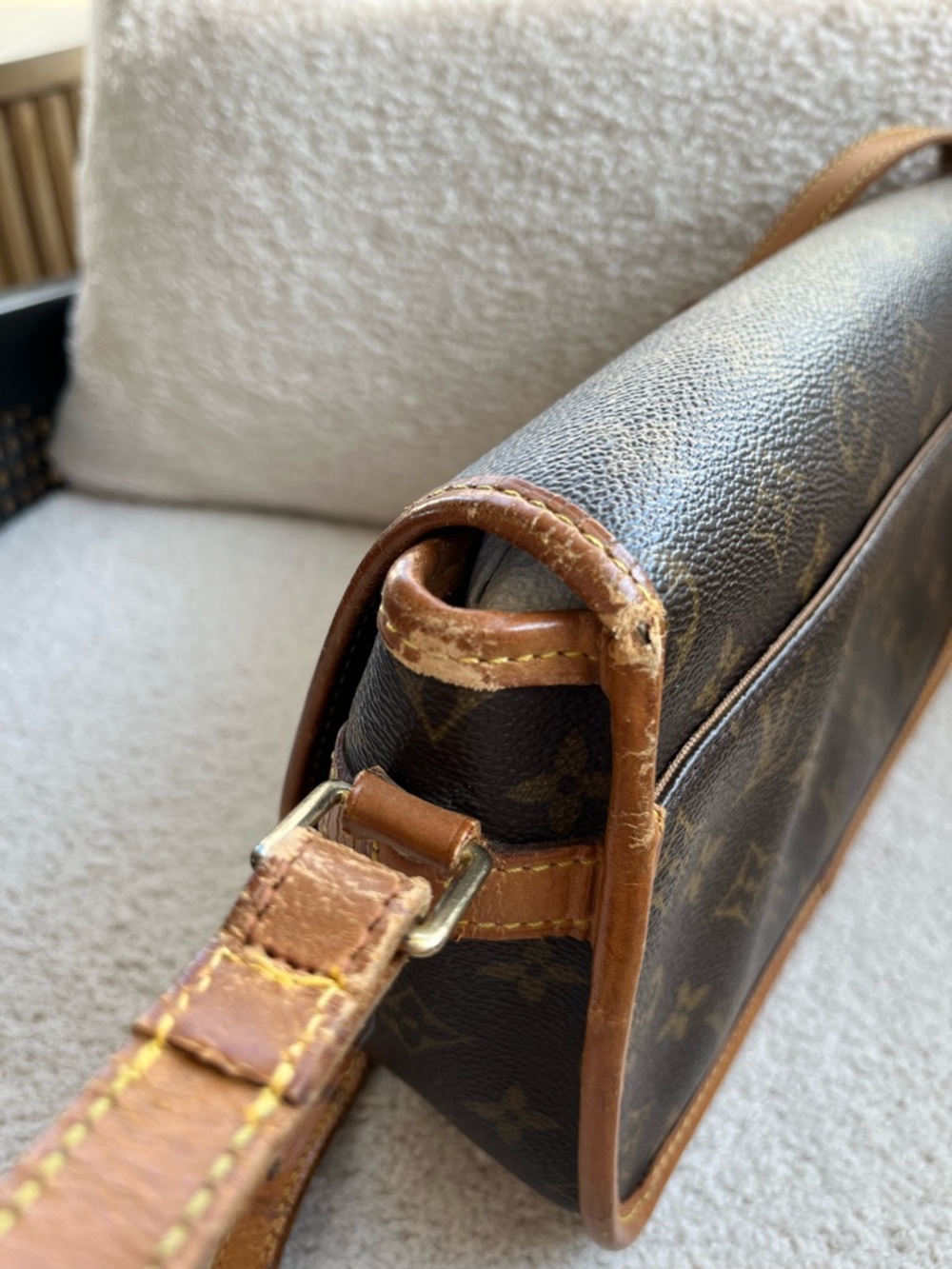Louis Vuitton Sologne Monogram Canvas Crossbody - Picture 8 of 14